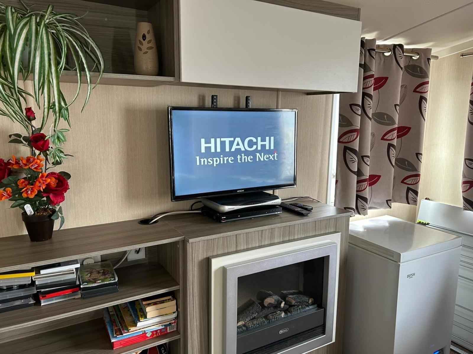 Lido Beach Caravan Prestatyn Buitenkant foto